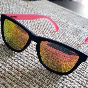 Goodr sunglasses miss the earth, miss my wine.